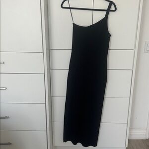 House of Harlow 1960 Black Midi Dress